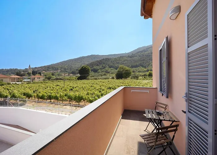 Antichi Ricordi - Il Fienile Apartmán Marina dʼAndora